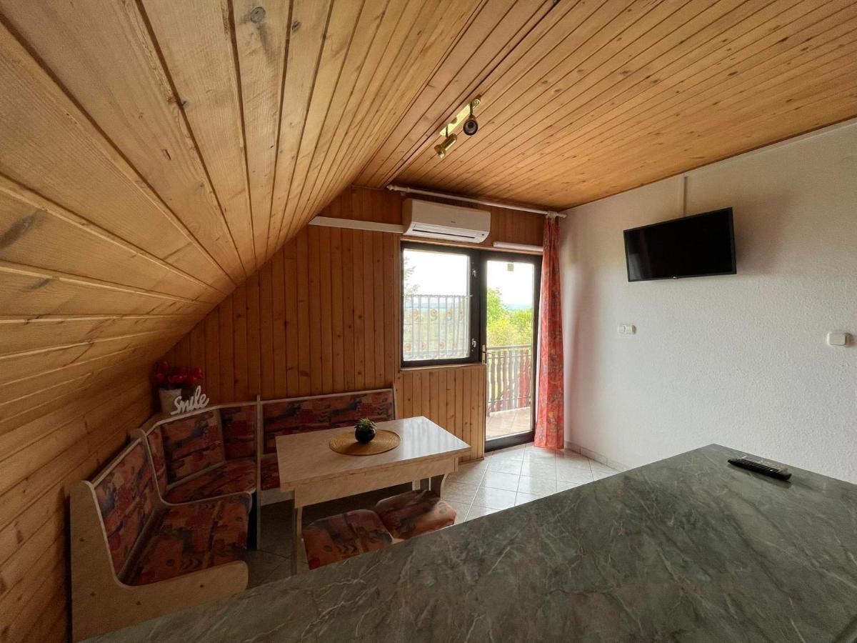 Panna Apartmanhaz บาลาตอนแลลเล ภายนอก รูปภาพ