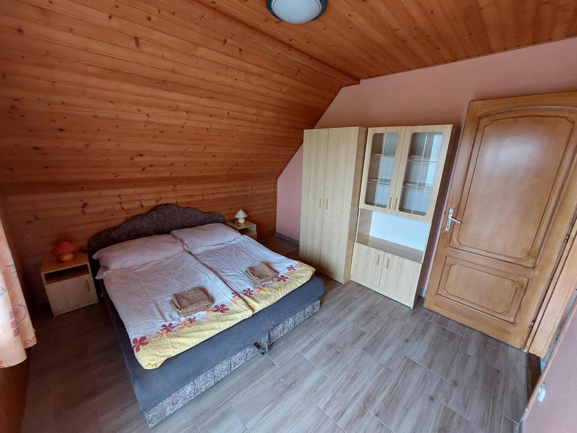Panna Apartmanhaz บาลาตอนแลลเล ภายนอก รูปภาพ