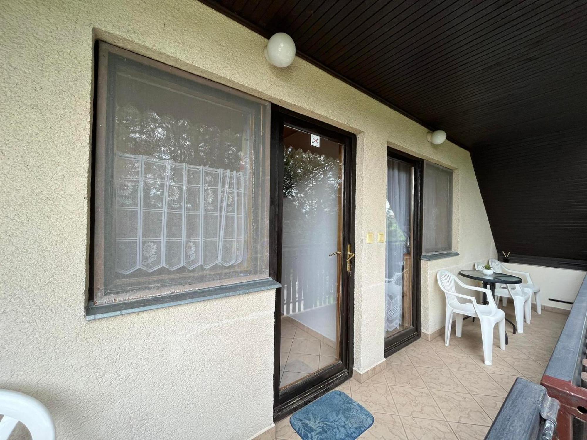 Panna Apartmanhaz บาลาตอนแลลเล ภายนอก รูปภาพ